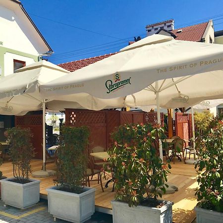 Guesthouse Tursic Vrhnika Ngoại thất bức ảnh