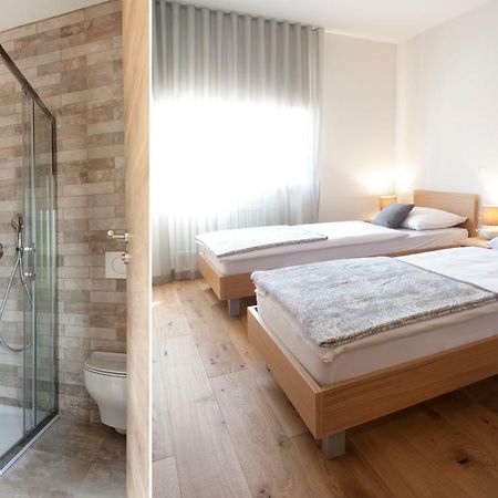 Guesthouse Tursic Vrhnika Ngoại thất bức ảnh