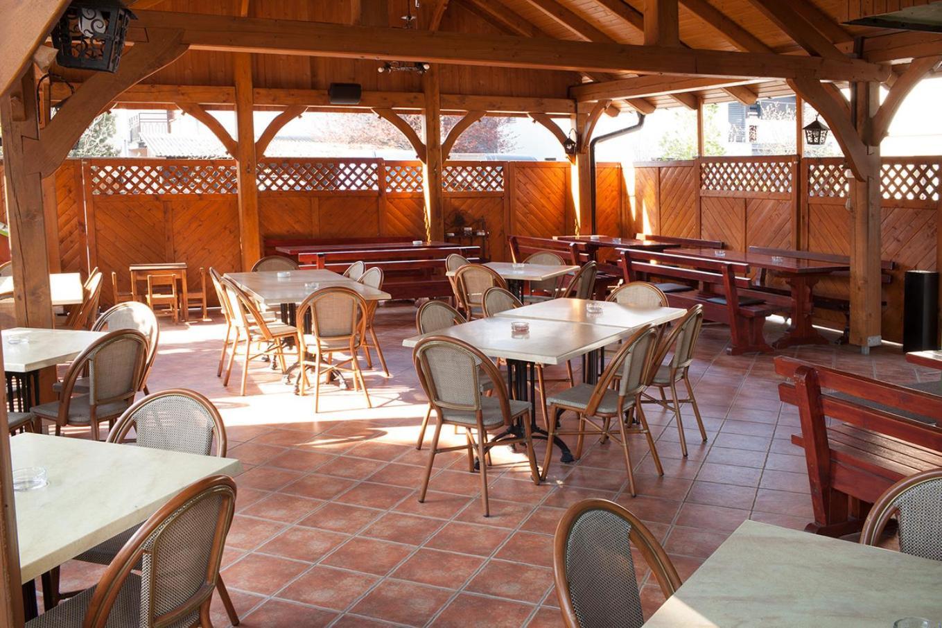 Guesthouse Tursic Vrhnika Ngoại thất bức ảnh